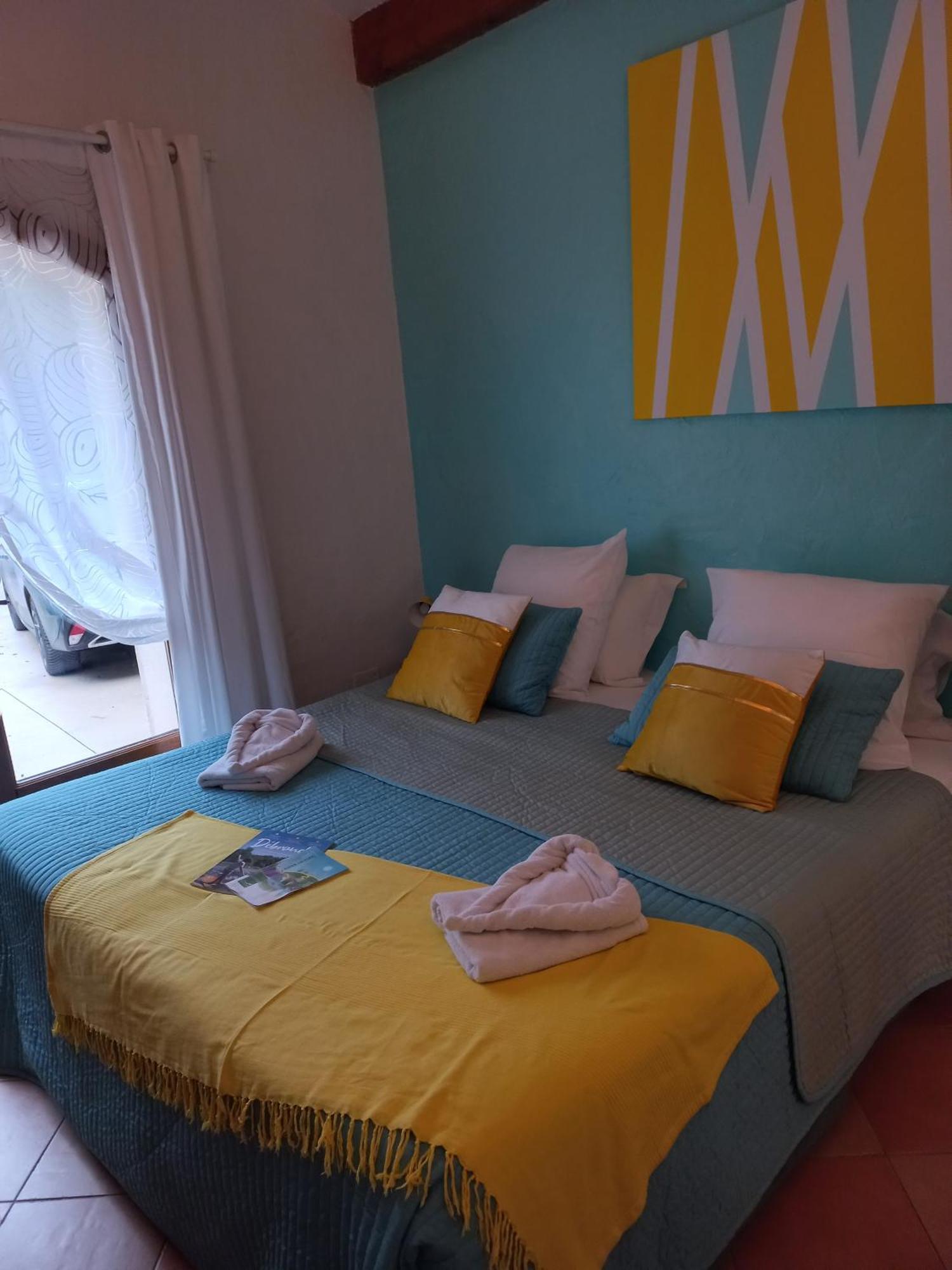 Villa Asunda B&B Spa & Sauna, Chambres D'Hotes Saint-Maximin Eksteriør bilde