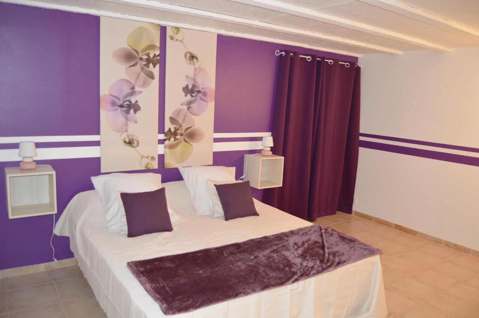 Villa Asunda B&B Spa & Sauna, Chambres D'Hotes Saint-Maximin Eksteriør bilde